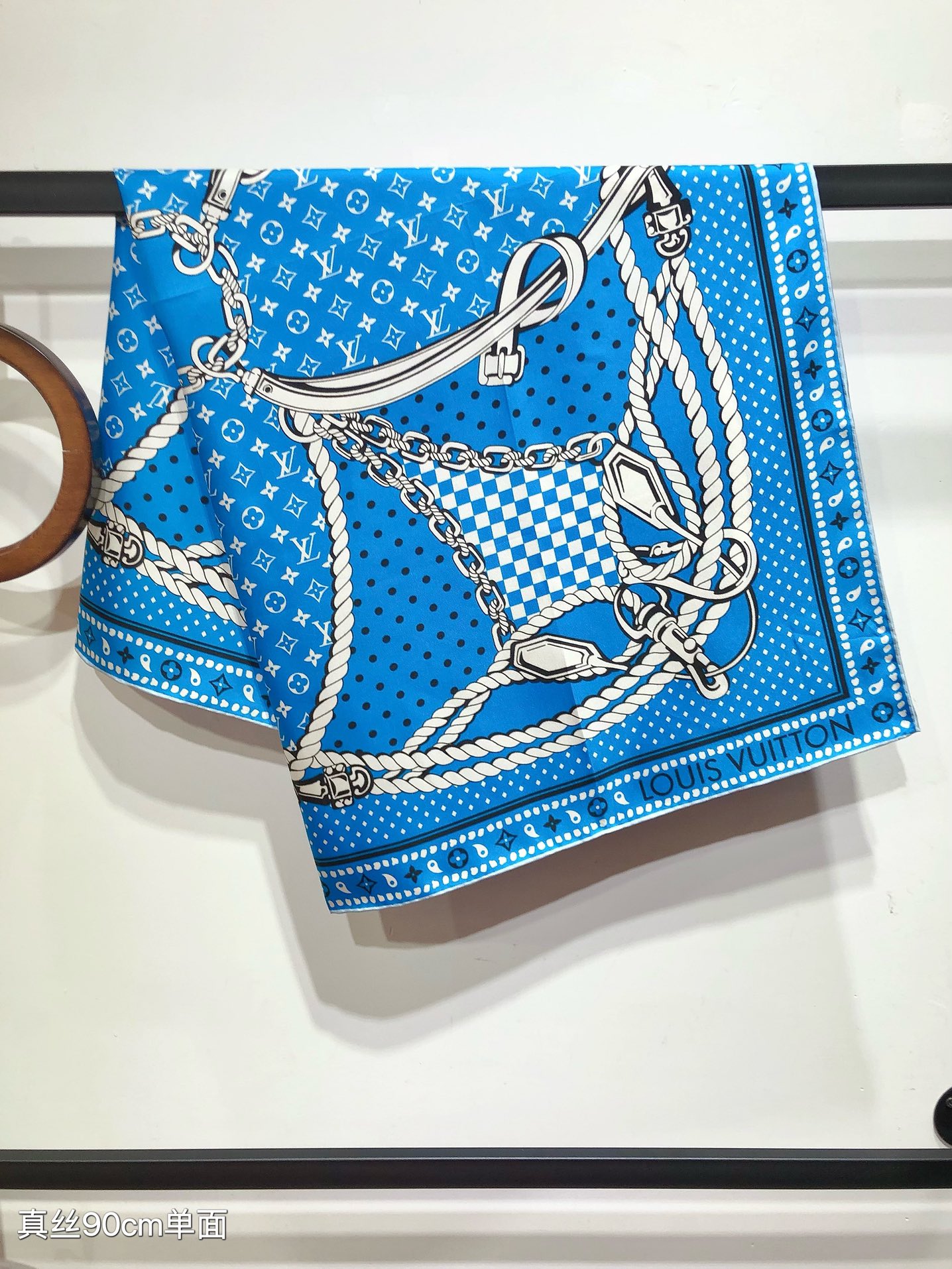 LV Sailor Bandana Square 90 M79799